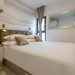 Grey House * Бол