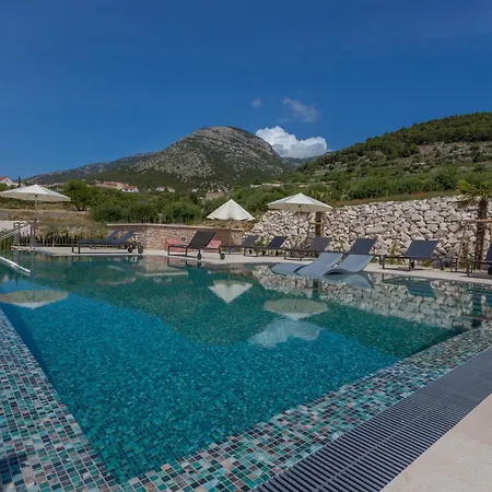 Lägenhet Grey House Bol