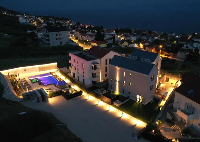 Grey House *