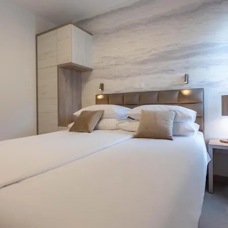 Apartman Grey House *